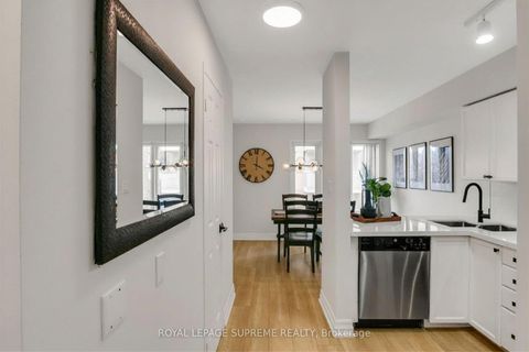 Photo 10 at 204 - 50 Merchant Lane, Dufferin Grove, Toronto