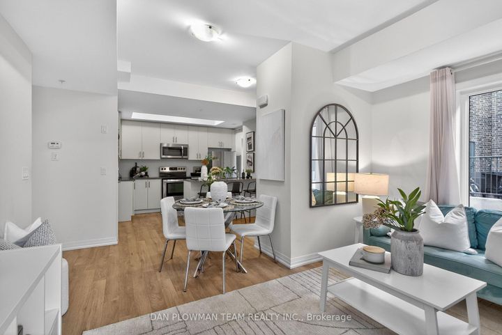 Photo 13 at 1001 - 2635 William Jackson Drive, Duffin Heights, Pickering