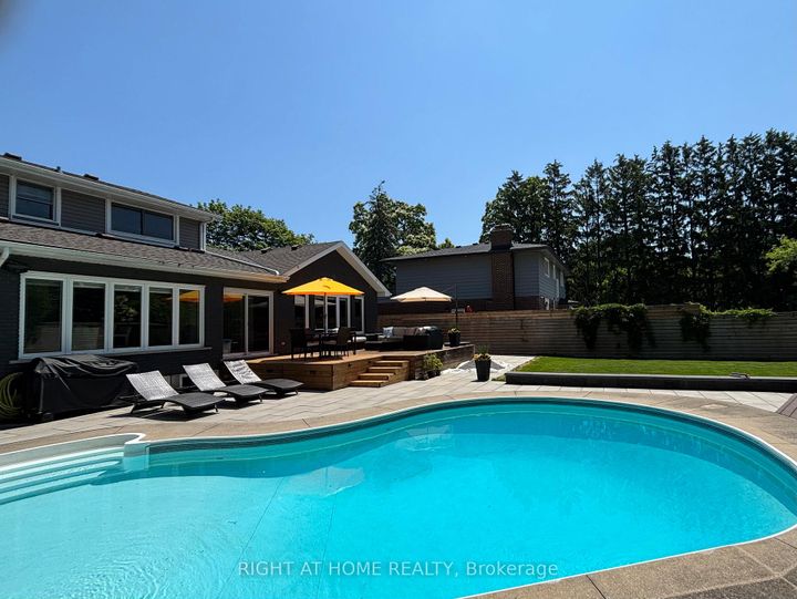 Photo 2 at 204 Walkers Line, Roseland, Burlington