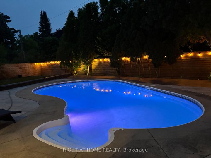 Photo 15 at 204 Walkers Line, Roseland, Burlington