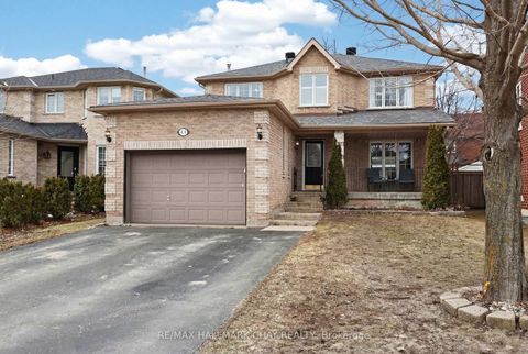 Photo 1 at 44 Sherwood Court, Northwest, Barrie