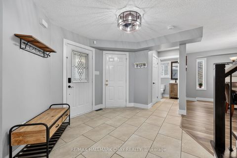 Photo 6 at 44 Sherwood Court, Northwest, Barrie