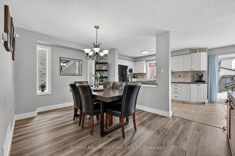 Photo 14 at 44 Sherwood Court, Northwest, Barrie