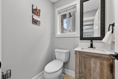 Photo 20 at 44 Sherwood Court, Northwest, Barrie