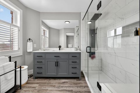 Photo 25 at 44 Sherwood Court, Northwest, Barrie