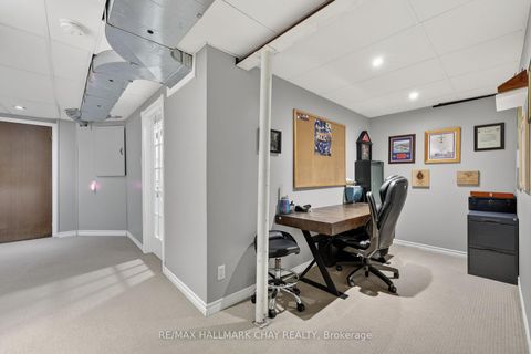 Photo 38 at 44 Sherwood Court, Northwest, Barrie