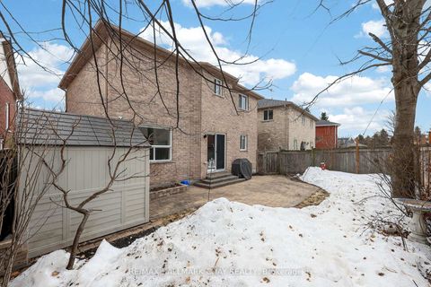 Photo 43 at 44 Sherwood Court, Northwest, Barrie