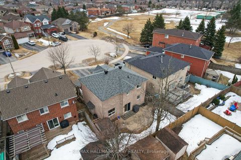 Photo 46 at 44 Sherwood Court, Northwest, Barrie