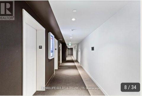 Photo 4 at 2001 - 3900 Confederation Parkway, City Centre, Mississauga