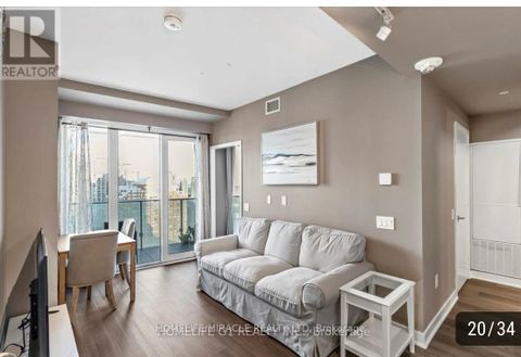 Photo 11 at 2001 - 3900 Confederation Parkway, City Centre, Mississauga