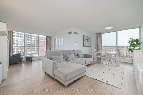 Photo 2 at 828 - 22 Southport Street, Swansea, Toronto