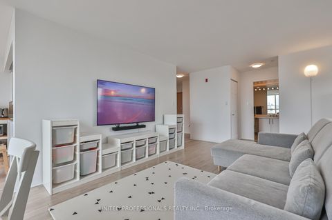 Photo 4 at 828 - 22 Southport Street, Swansea, Toronto