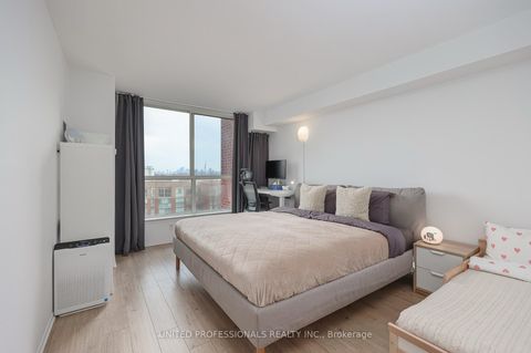 Photo 17 at 828 - 22 Southport Street, Swansea, Toronto