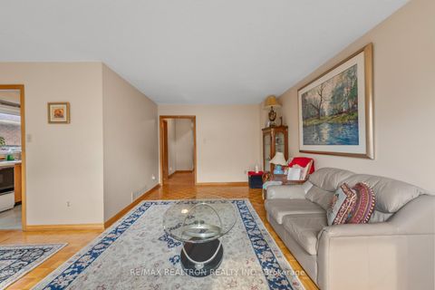 Photo 7 at 59 Nightstar Drive, Observatory, Richmond Hill