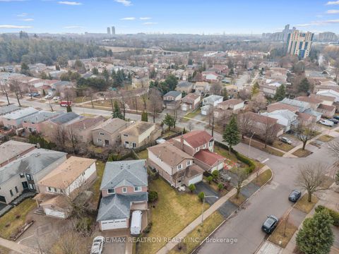 Photo 46 at 59 Nightstar Drive, Observatory, Richmond Hill