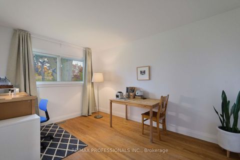 Photo 19 at 17 Beaver Bend Crescent, West Deane, Toronto