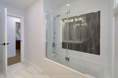 Photo 22 at 17 Beaver Bend Crescent, West Deane, Toronto