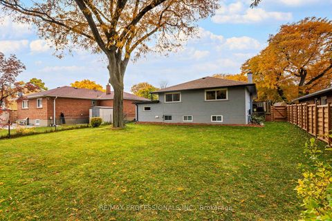 Photo 30 at 17 Beaver Bend Crescent, West Deane, Toronto