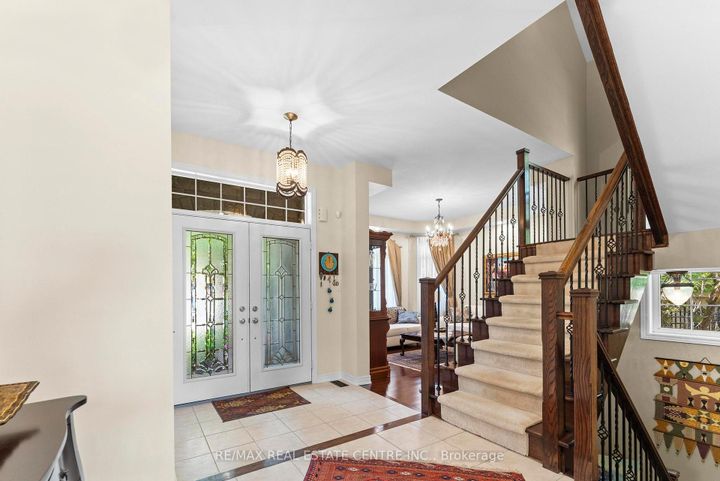 Photo 8 at 2454 Springforest Drive, BC Bronte Creek, Oakville