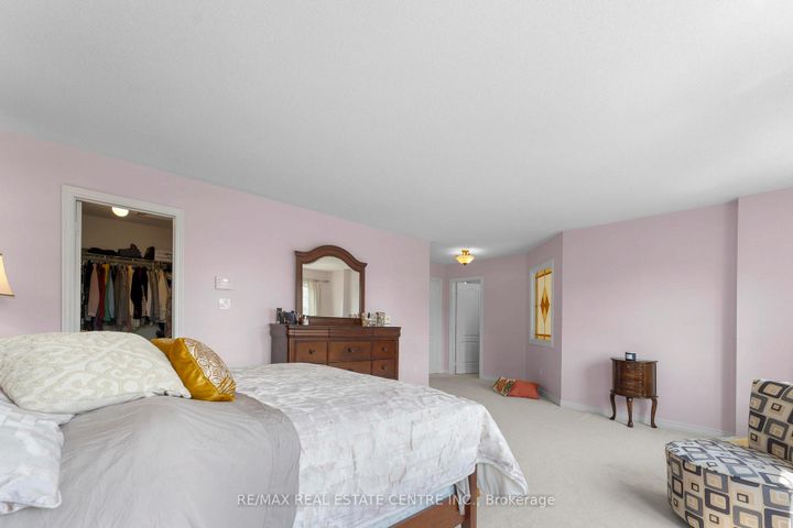 Photo 31 at 2454 Springforest Drive, BC Bronte Creek, Oakville