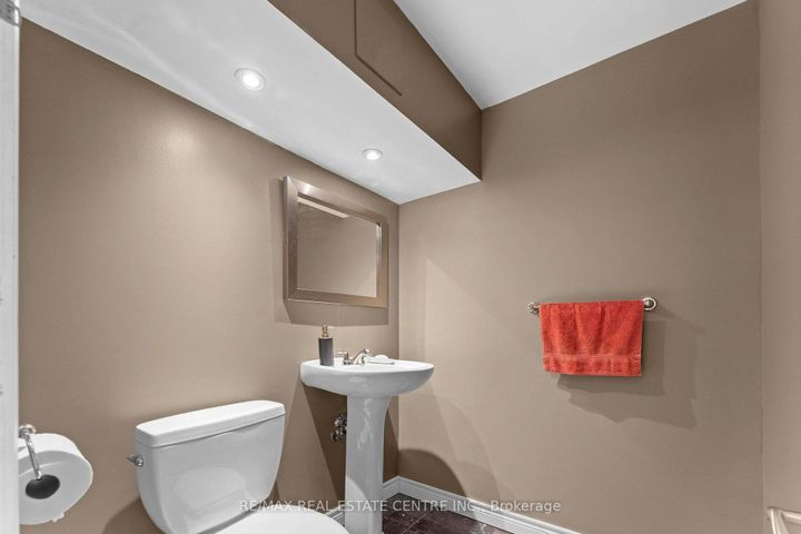 Photo 42 at 2454 Springforest Drive, BC Bronte Creek, Oakville