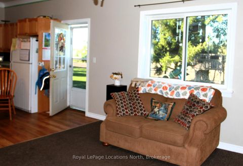 Photo 6 at 1539 6 Concession N, Rural Clearview, Clearview