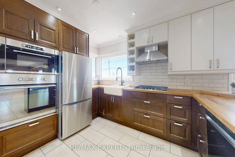 Photo 11 at 2088 Killarney Beach Road, Rural Innisfil, Innisfil