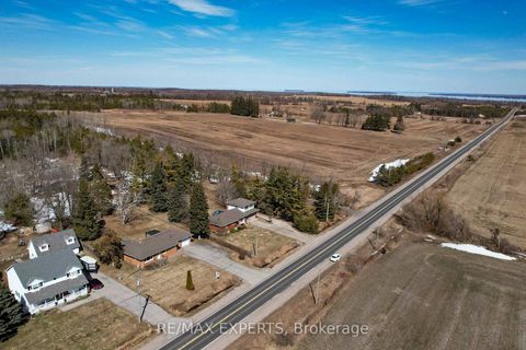 Photo 42 at 2088 Killarney Beach Road, Rural Innisfil, Innisfil