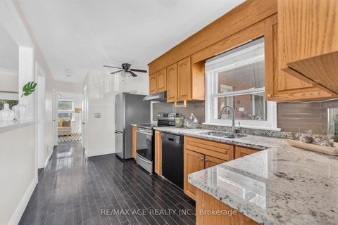 Photo 7 at 54 South Woodrow Boulevard, Cliffside, Toronto