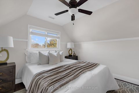 Photo 24 at 54 South Woodrow Boulevard, Cliffside, Toronto