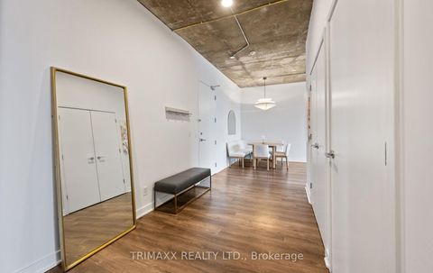 Photo 13 at 403 - 60 Bathurst Street, Niagara, Toronto