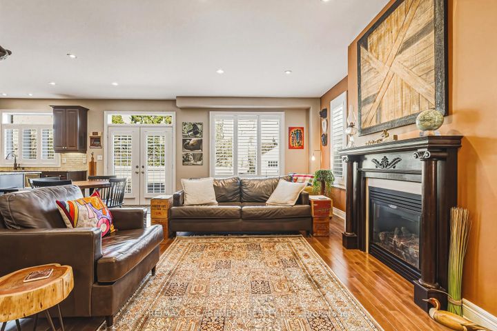 Photo 17 at 405 VALRIDGE Drive, Ancaster, Hamilton