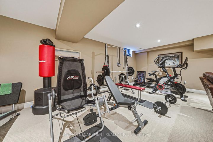 Photo 42 at 405 VALRIDGE Drive, Ancaster, Hamilton