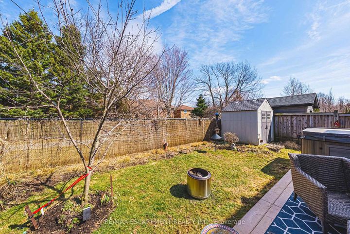 Photo 48 at 405 VALRIDGE Drive, Ancaster, Hamilton