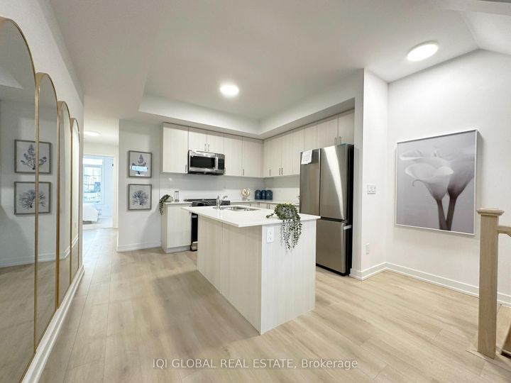 Photo 3 at 120 - 1655 Palmers Sawmill Road, Duffin Heights, Pickering