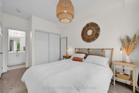 Photo 16 at 312 - 639 Lawrence Avenue W, Lawrence, Toronto