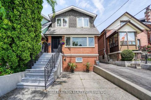 Photo 1 at 44 Jesmond Avenue N, Oakwood Village, Toronto