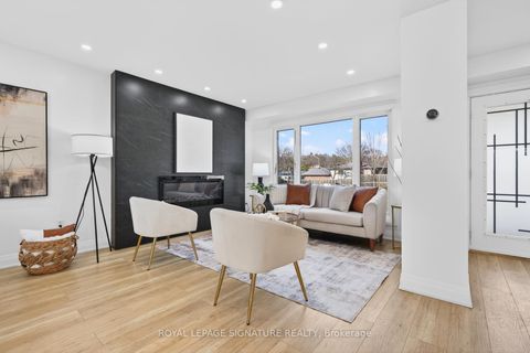 Photo 10 at 506 Grandview Street S, Donevan, Oshawa