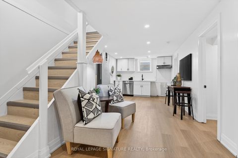 Photo 33 at 506 Grandview Street S, Donevan, Oshawa