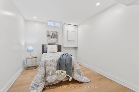 Photo 41 at 506 Grandview Street S, Donevan, Oshawa