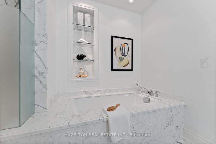 Photo 25 at 4802 - 50 Yorkville Avenue, Annex, Toronto