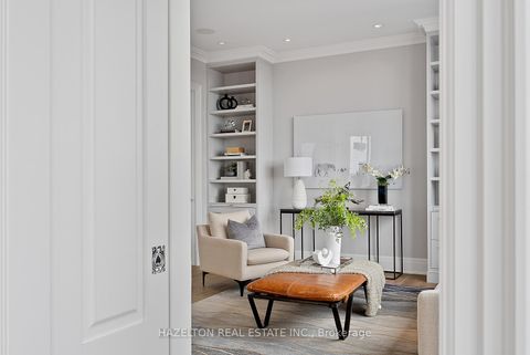 Photo 5 at 4802 - 50 Yorkville Avenue, Annex, Toronto