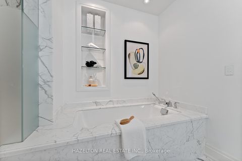 Photo 25 at 4802 - 50 Yorkville Avenue, Annex, Toronto