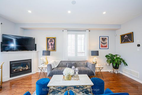 Photo 10 at 804 Ormond Drive, Samac, Oshawa