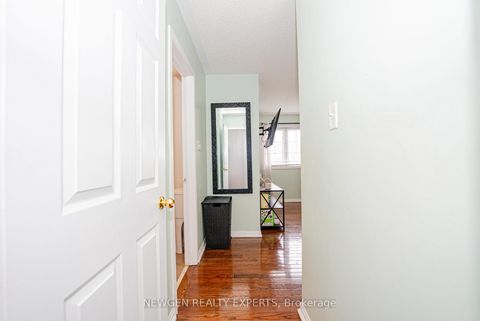 Photo 19 at 804 Ormond Drive, Samac, Oshawa