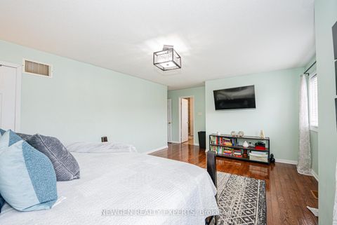 Photo 23 at 804 Ormond Drive, Samac, Oshawa