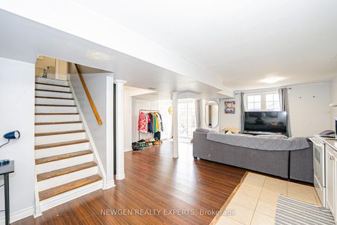 Photo 31 at 804 Ormond Drive, Samac, Oshawa