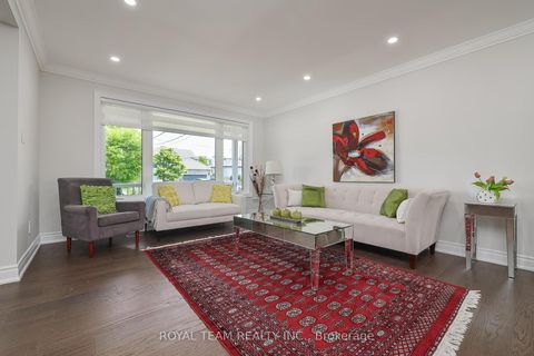 Photo 2 at 6 Crioline Road, Maple Leaf, Toronto