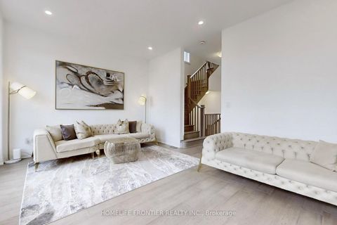 Photo 5 at 40 Chiara Rose Lane, Oak Ridges, Richmond Hill