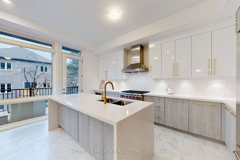 Photo 9 at 40 Chiara Rose Lane, Oak Ridges, Richmond Hill